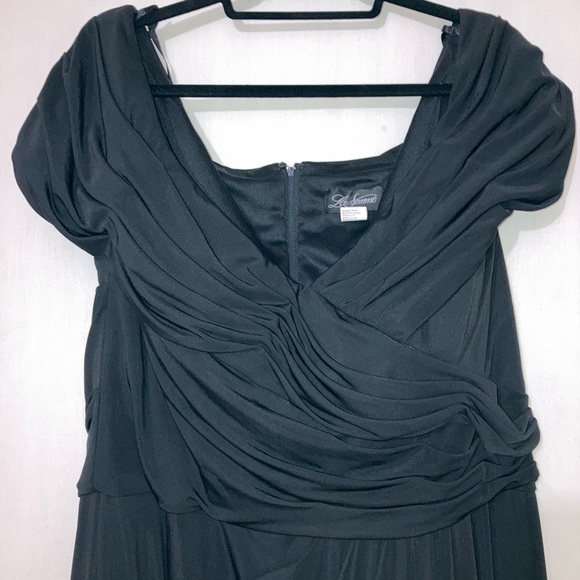 La Femme Ruched Jersey Column Gown Floor Length Dress In Black Sz 20 (Like New) - Picture 5 of 16